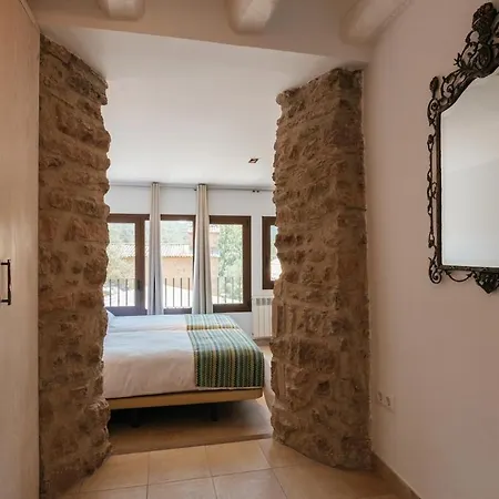 Villa La Argencola, A La Catalunya Castellnou de Bages